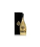 Armand Gold: Un Análisis de los Mejores Cocktails y sus Ingredientes para Elevar tu Experiencia de Sabor